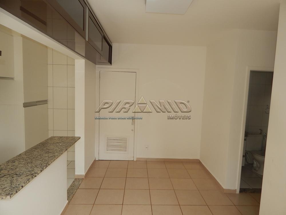Alugar Apartamento / Padr&atilde;o em Ribeir&atilde;o Preto R$ 1.000,00 - Foto 2