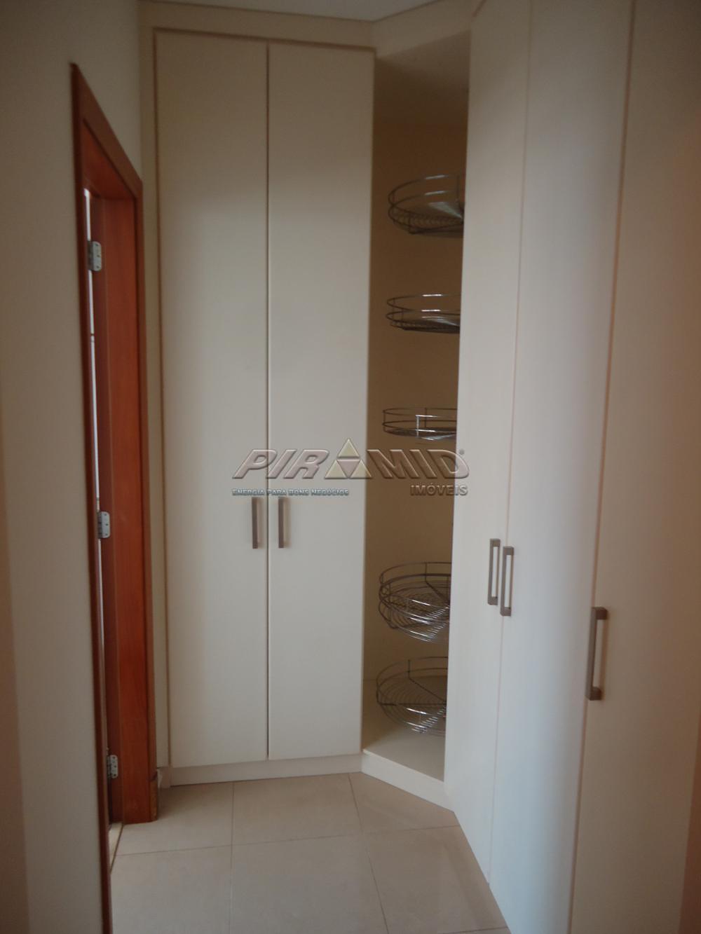 Alugar Apartamento / Padr&atilde;o em Ribeir&atilde;o Preto R$ 5.000,00 - Foto 17