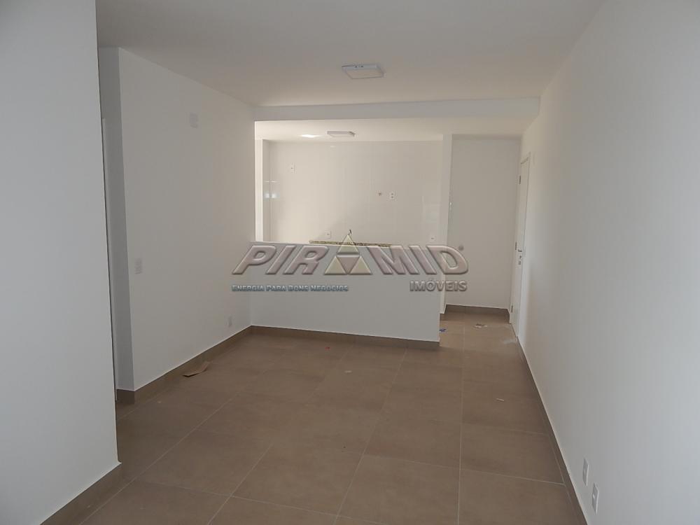Alugar Apartamento / Padr&atilde;o em Ribeir&atilde;o Preto R$ 1.700,00 - Foto 3