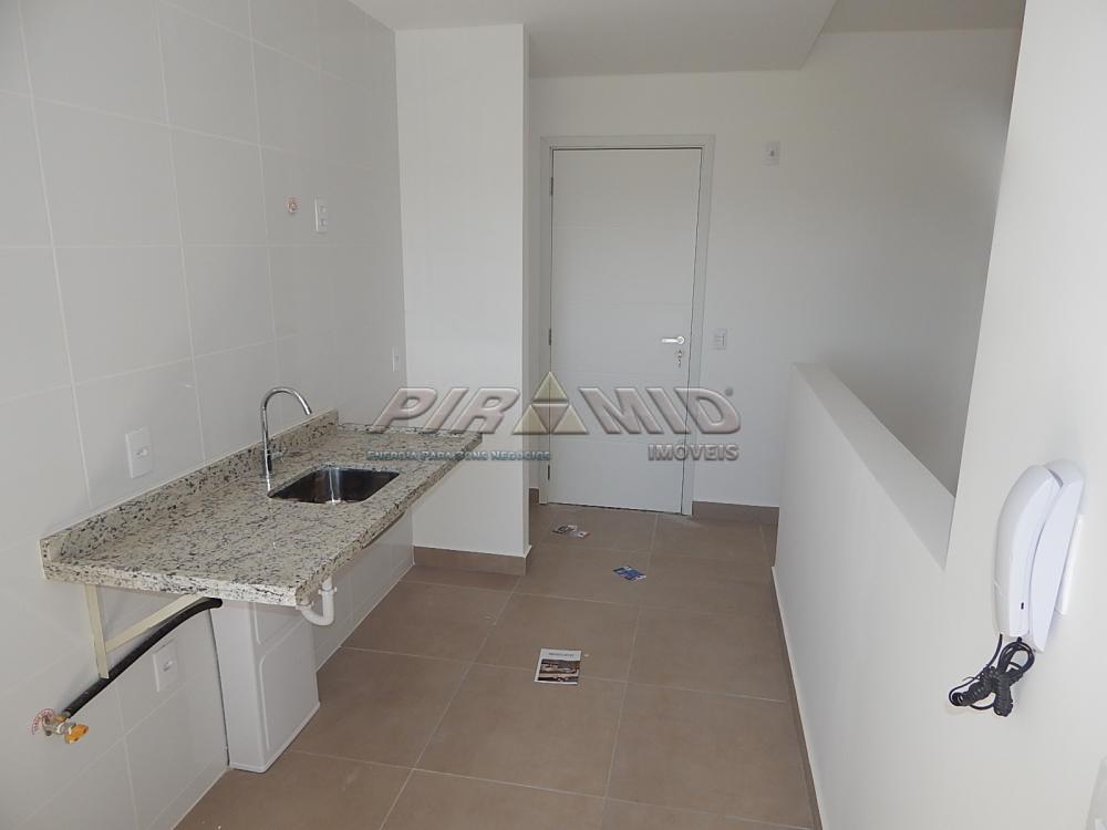 Alugar Apartamento / Padr&atilde;o em Ribeir&atilde;o Preto R$ 1.700,00 - Foto 8