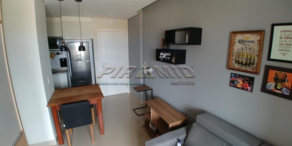 Alugar Apartamento / Padr&atilde;o em Ribeir&atilde;o Preto R$ 1.800,00 - Foto 1