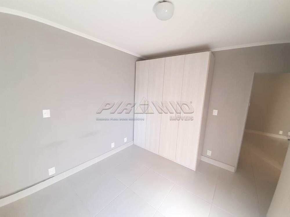 Alugar Apartamento / Padr&atilde;o em Ribeir&atilde;o Preto R$ 1.100,00 - Foto 5
