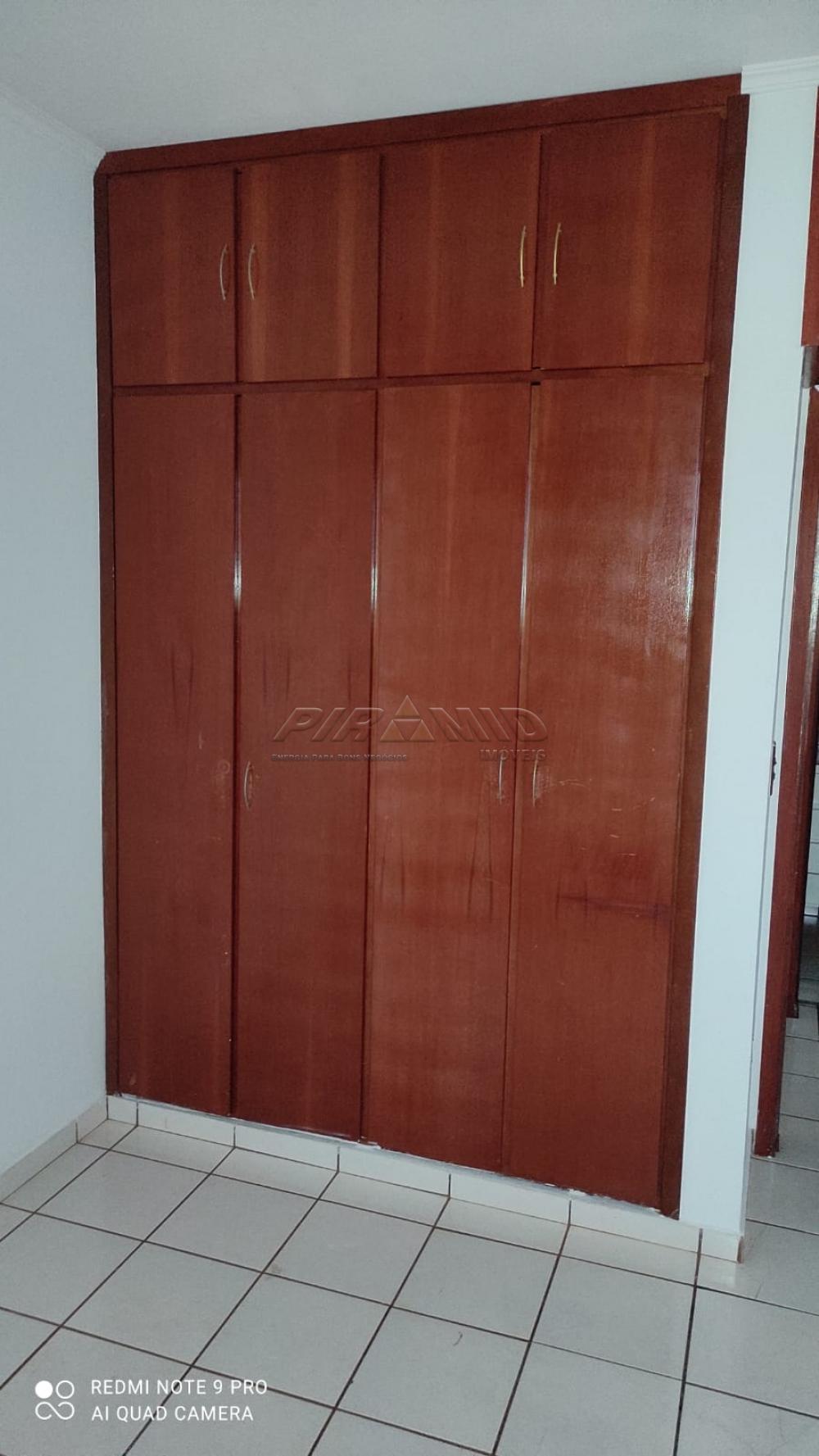 Alugar Apartamento / Padr&atilde;o em Ribeir&atilde;o Preto R$ 800,00 - Foto 7