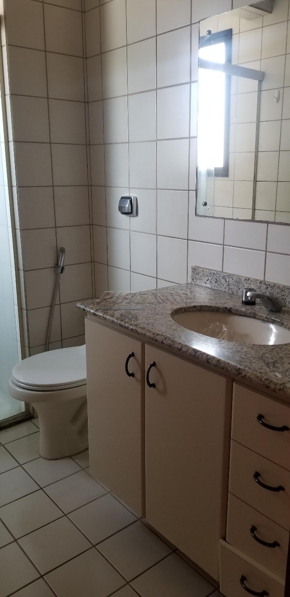 Alugar Apartamento / Padr&atilde;o em Ribeir&atilde;o Preto R$ 1.500,00 - Foto 16
