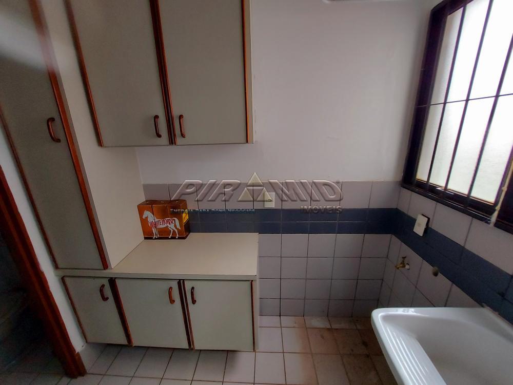 Alugar Apartamento / Padr&atilde;o em Ribeir&atilde;o Preto R$ 1.600,00 - Foto 11