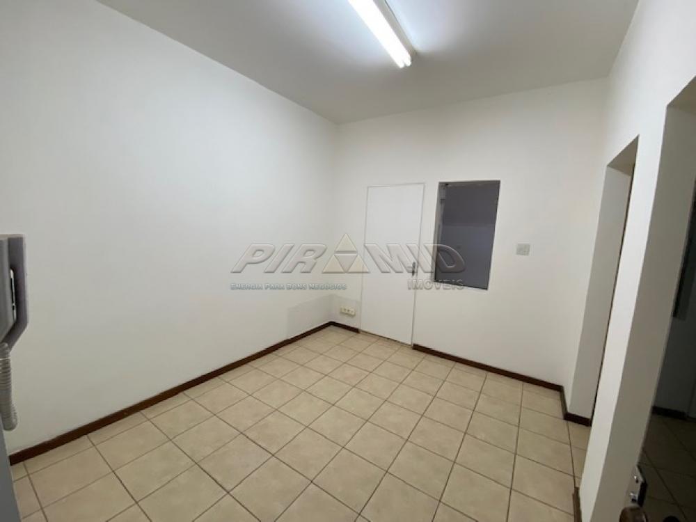 Alugar Comercial / Sala em Ribeir&atilde;o Preto R$ 850,00 - Foto 1