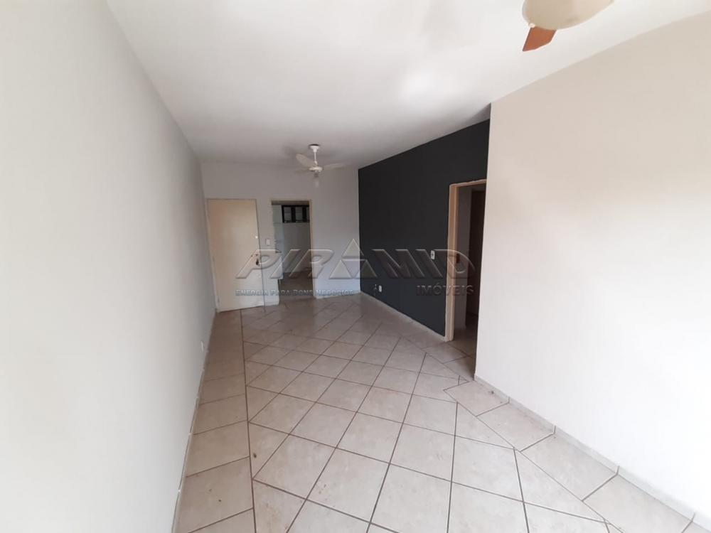 Alugar Apartamento / Padr&atilde;o em Ribeir&atilde;o Preto R$ 1.250,00 - Foto 2