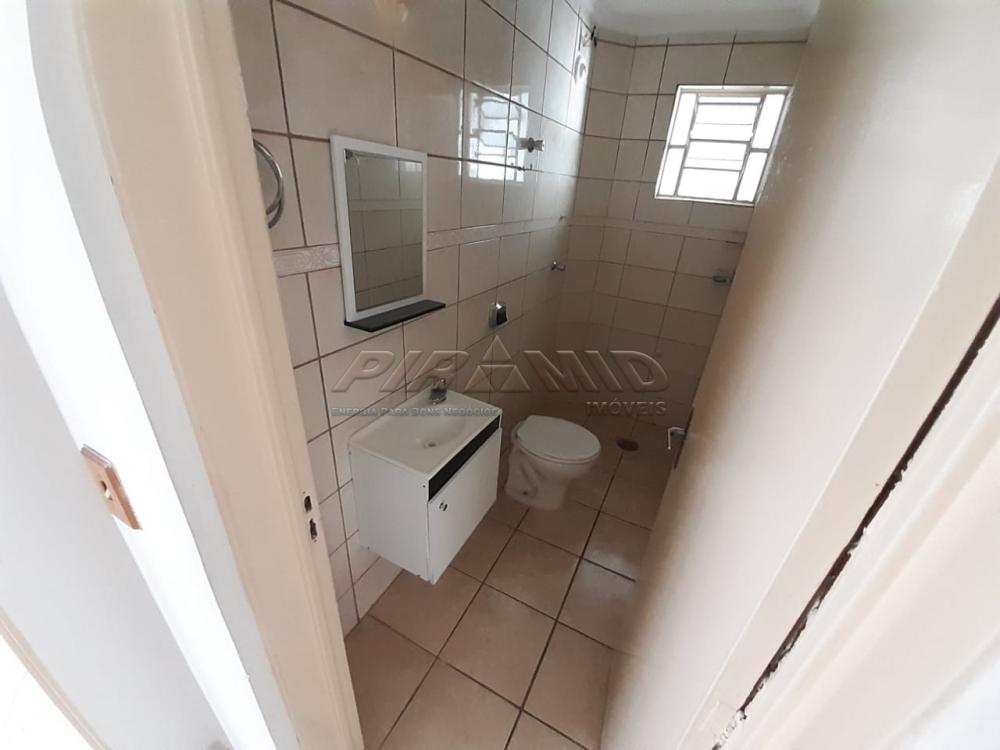 Alugar Apartamento / Padr&atilde;o em Ribeir&atilde;o Preto R$ 1.250,00 - Foto 3