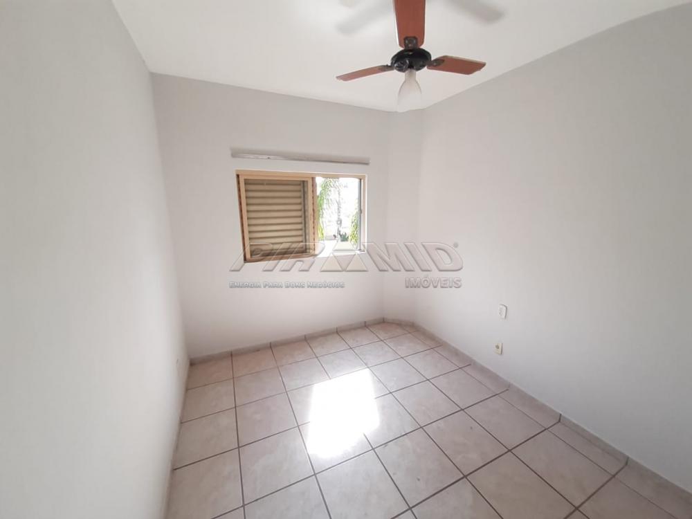 Alugar Apartamento / Padr&atilde;o em Ribeir&atilde;o Preto R$ 1.250,00 - Foto 5