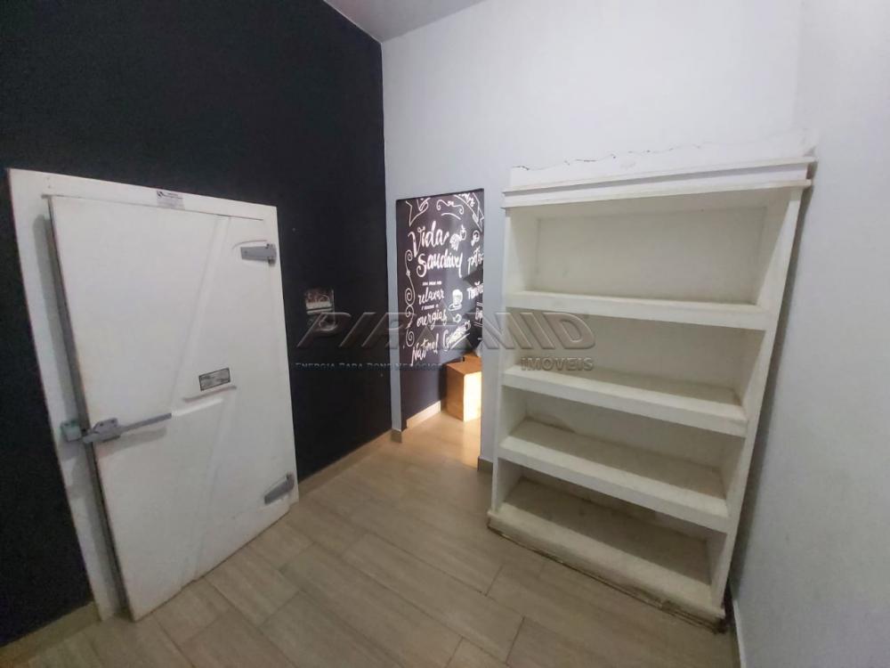 Alugar Comercial / Sal&atilde;o em Ribeir&atilde;o Preto R$ 3.000,00 - Foto 8