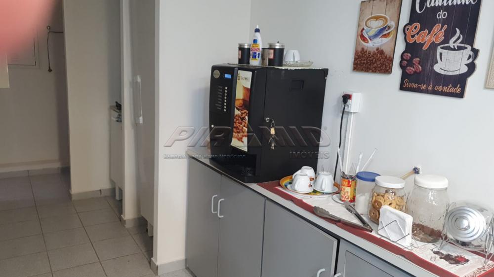 Alugar Comercial / Sala em Ribeir&atilde;o Preto R$ 1.000,00 - Foto 5