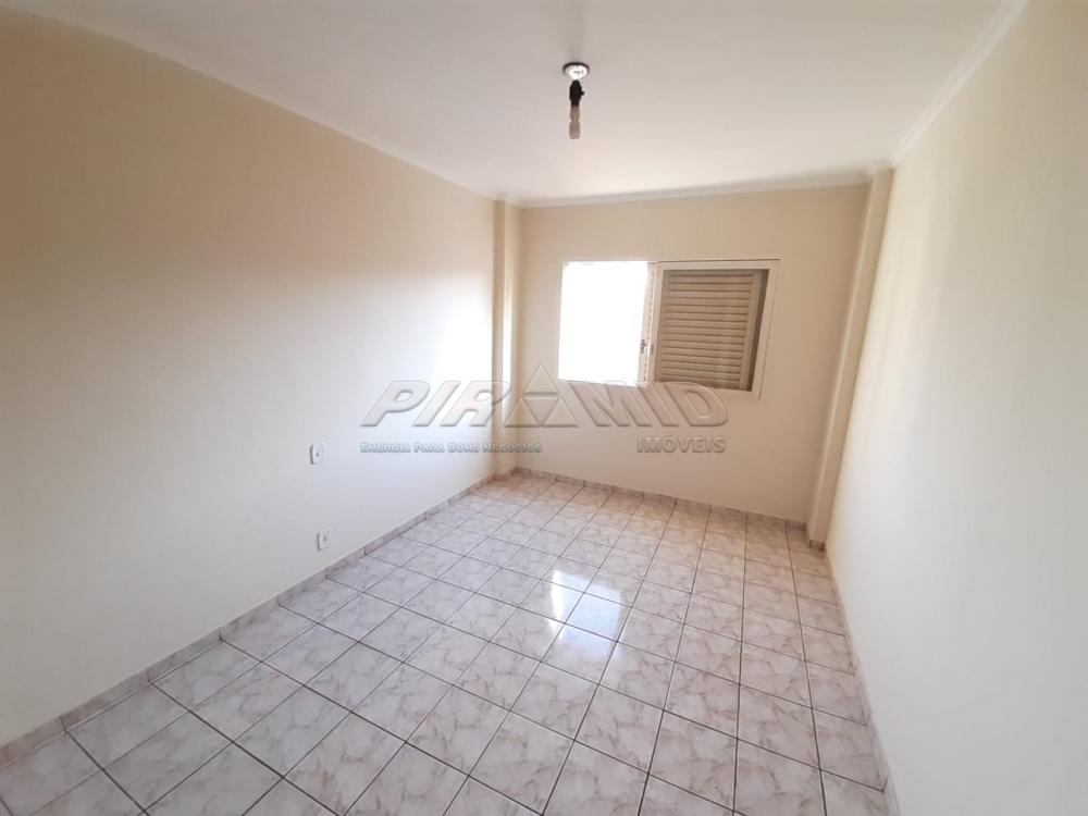Alugar Apartamento / Padr&atilde;o em Ribeir&atilde;o Preto R$ 1.150,00 - Foto 6