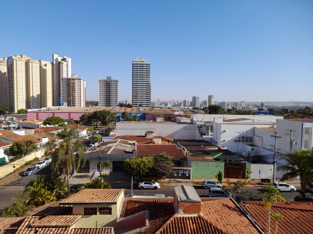 Comprar Apartamento / Padr&atilde;o em Ribeir&atilde;o Preto R$ 300.000,00 - Foto 18