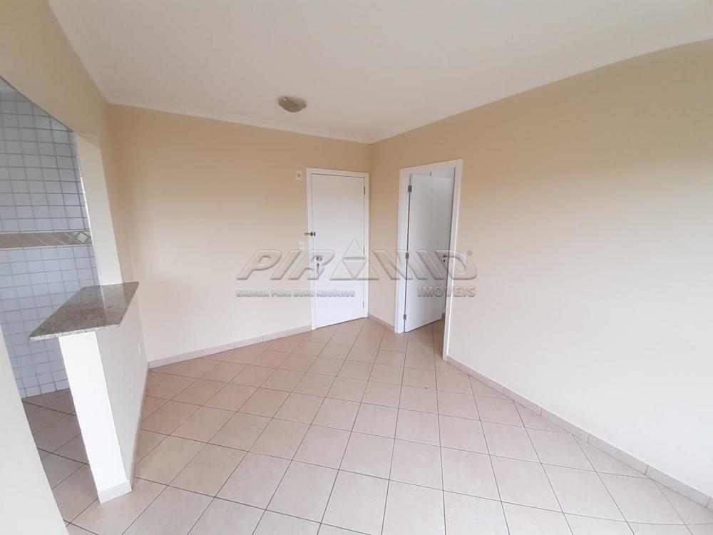Alugar Apartamento / Padr&atilde;o em Ribeir&atilde;o Preto R$ 1.300,00 - Foto 2