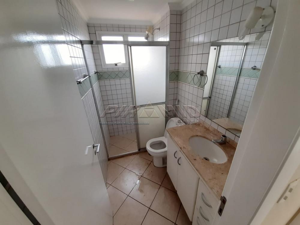 Alugar Apartamento / Padr&atilde;o em Ribeir&atilde;o Preto R$ 1.300,00 - Foto 3