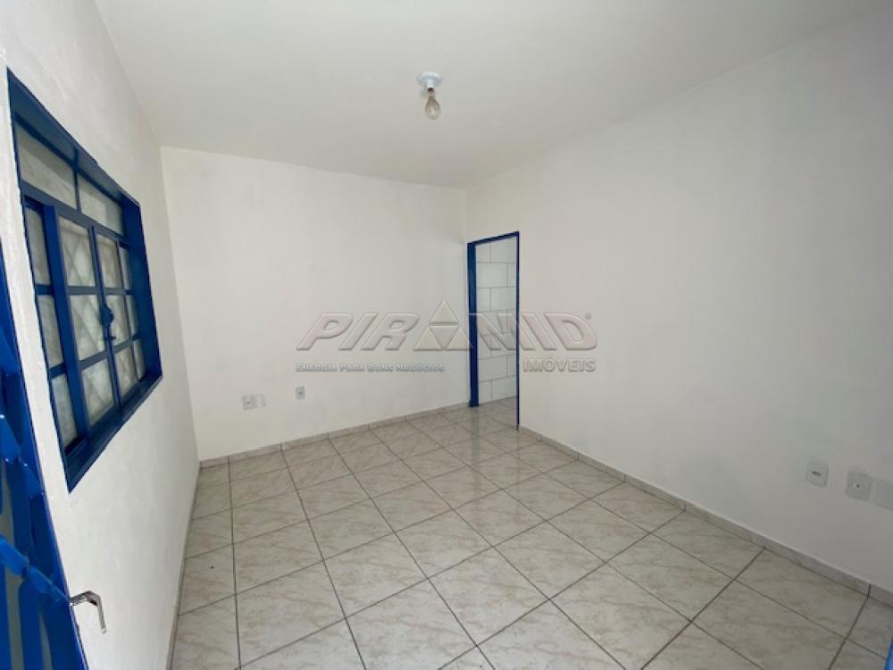 Alugar Casa / Padr&atilde;o em Ribeir&atilde;o Preto R$ 1.500,00 - Foto 3