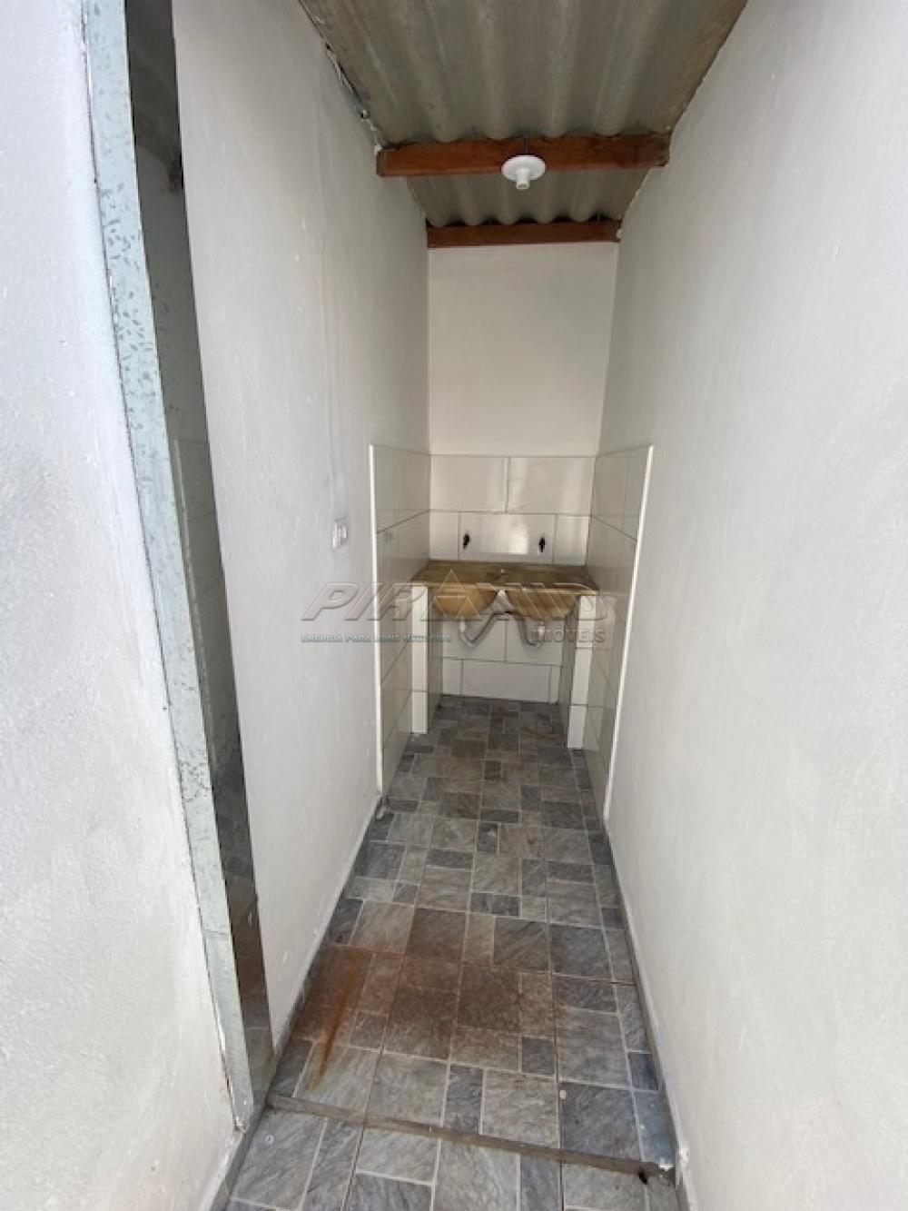Alugar Casa / Padr&atilde;o em Ribeir&atilde;o Preto R$ 1.500,00 - Foto 10