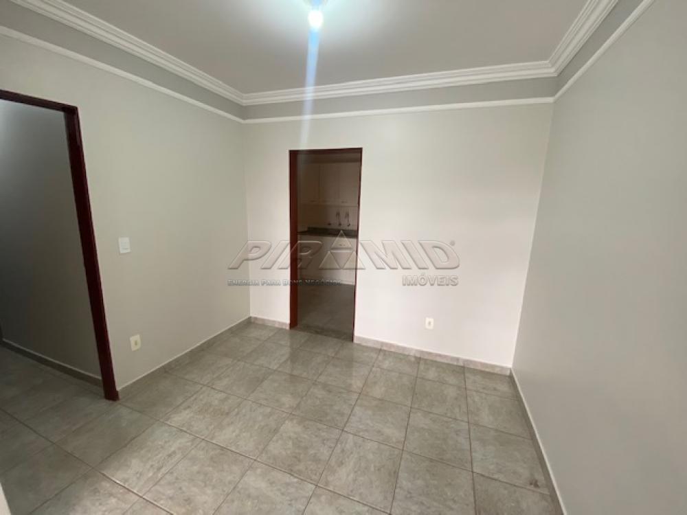 Alugar Apartamento / Padr&atilde;o em Ribeir&atilde;o Preto R$ 1.500,00 - Foto 5