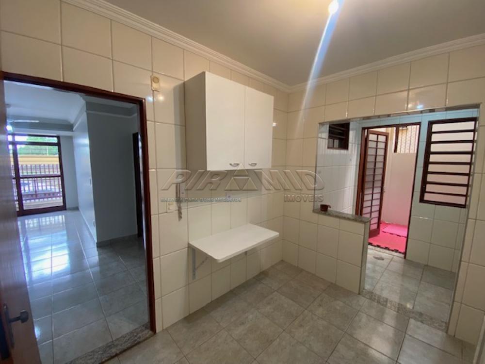 Alugar Apartamento / Padr&atilde;o em Ribeir&atilde;o Preto R$ 1.500,00 - Foto 14