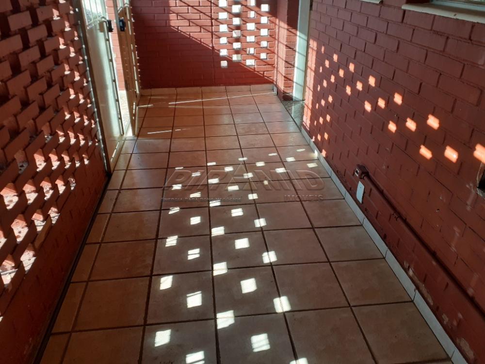 Alugar Casa / Padr&atilde;o em Ribeir&atilde;o Preto R$ 1.600,00 - Foto 2