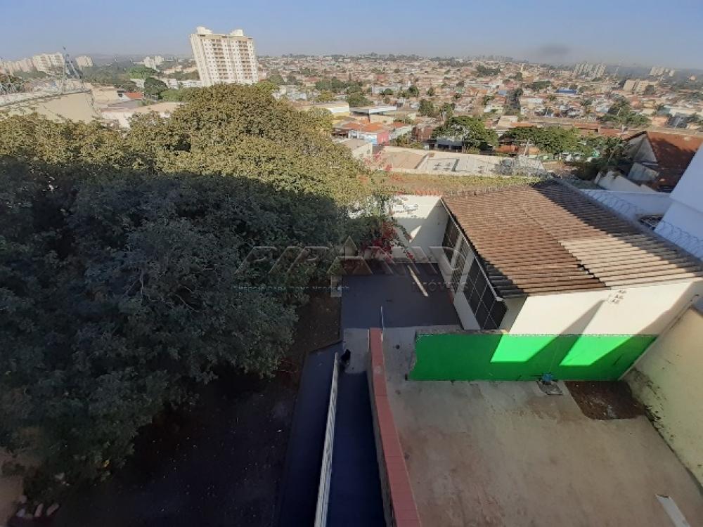 Alugar Casa / Padr&atilde;o em Ribeir&atilde;o Preto R$ 1.600,00 - Foto 26