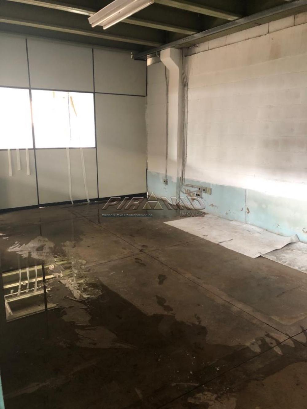 Alugar Comercial / Galp&atilde;o  Barrac&atilde;o em Ribeir&atilde;o Preto R$ 30.000,00 - Foto 13