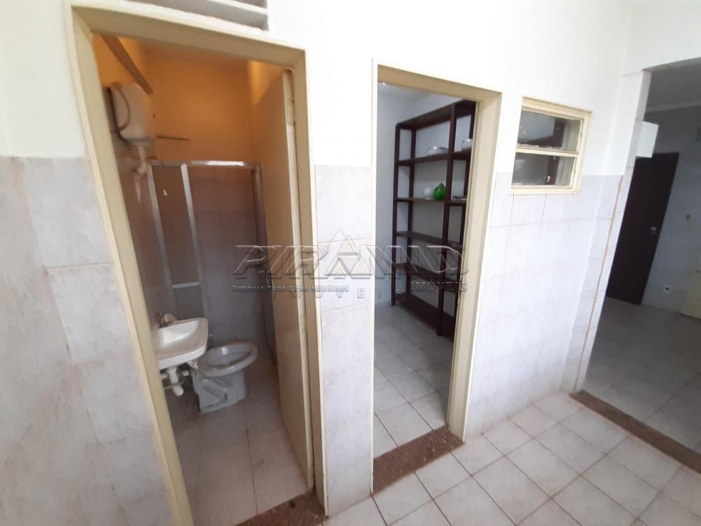 Alugar Apartamento / Padr&atilde;o em Ribeir&atilde;o Preto R$ 1.100,00 - Foto 25