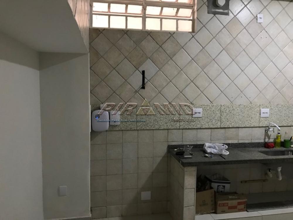 Alugar Comercial / Pr&eacute;dio em Ribeir&atilde;o Preto R$ 3.300,00 - Foto 17