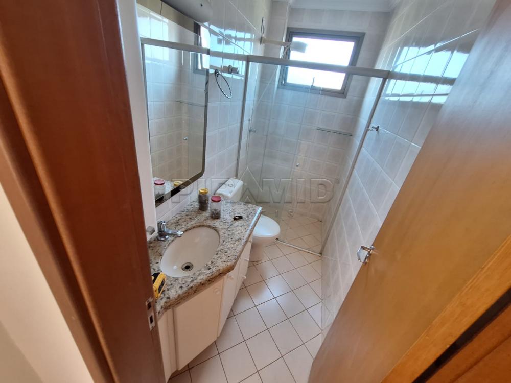 Alugar Apartamento / Padr&atilde;o em Ribeir&atilde;o Preto R$ 2.450,00 - Foto 3