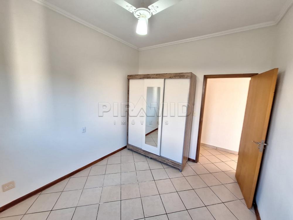 Alugar Apartamento / Padr&atilde;o em Ribeir&atilde;o Preto R$ 2.450,00 - Foto 6