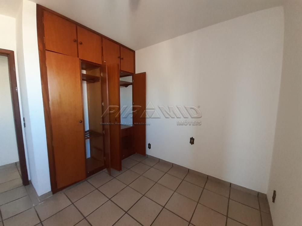 Alugar Apartamento / Padr&atilde;o em Ribeir&atilde;o Preto R$ 1.800,00 - Foto 9