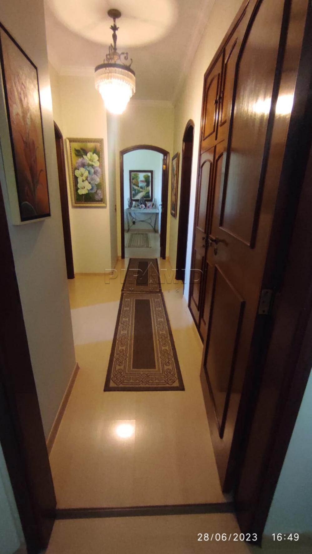 Alugar Apartamento / Padr&atilde;o em Ribeir&atilde;o Preto R$ 700,00 - Foto 4