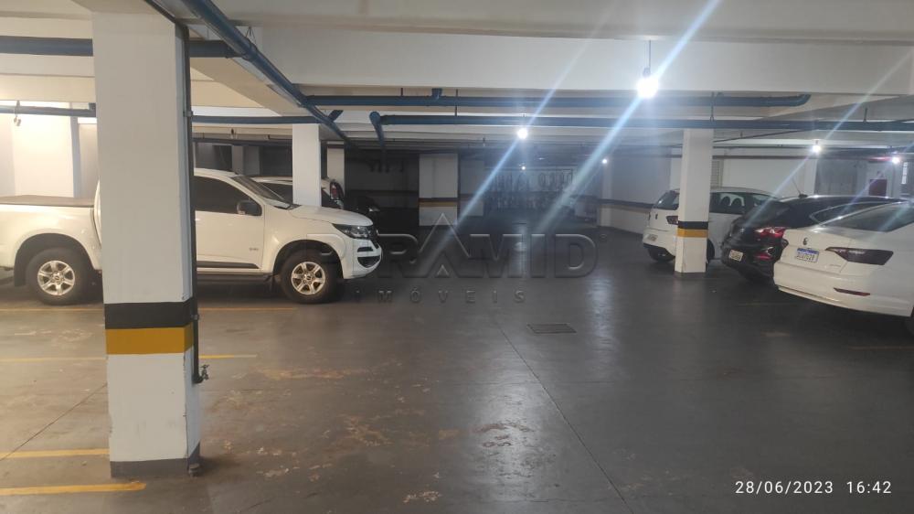 Alugar Apartamento / Padr&atilde;o em Ribeir&atilde;o Preto R$ 700,00 - Foto 16