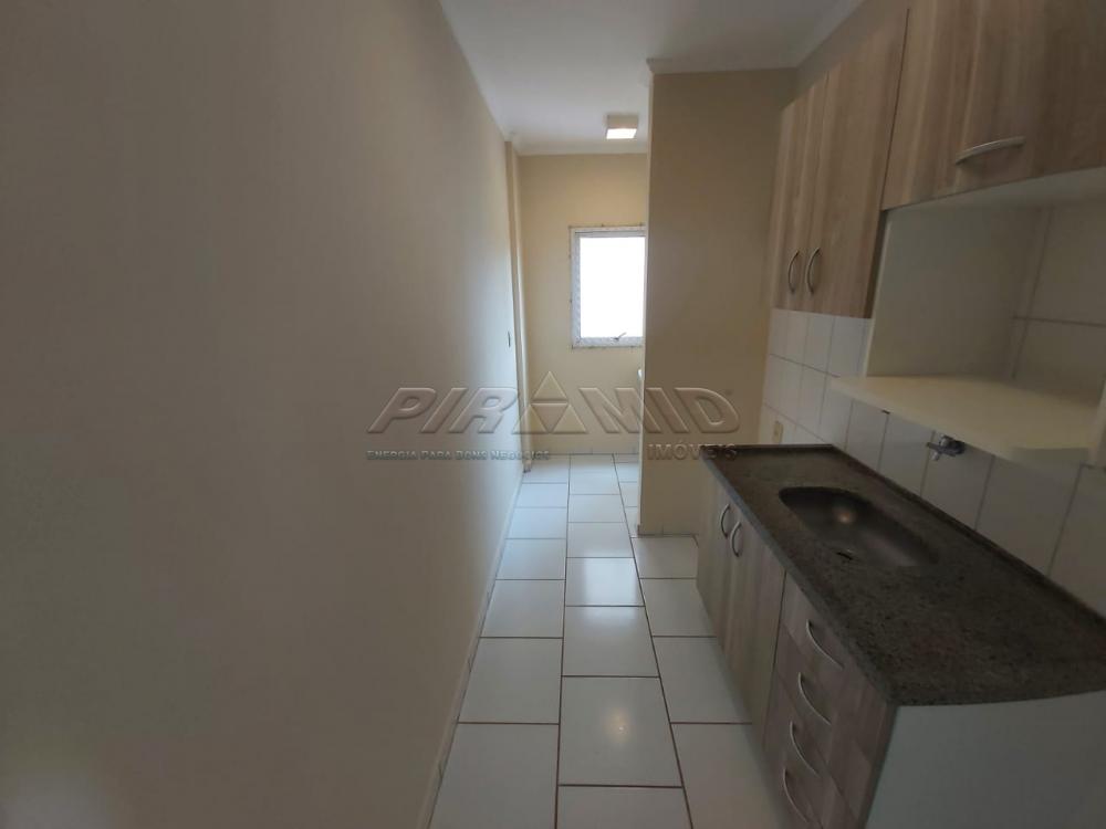 Alugar Apartamento / Padr&atilde;o em Ribeir&atilde;o Preto R$ 1.350,00 - Foto 11