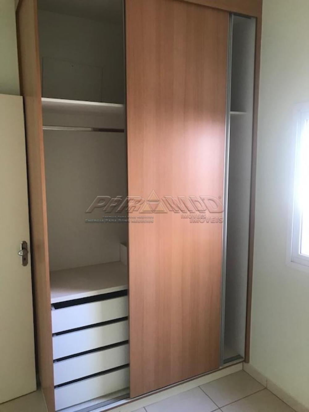 Alugar Apartamento / Padr&atilde;o em Ribeir&atilde;o Preto R$ 1.800,00 - Foto 4