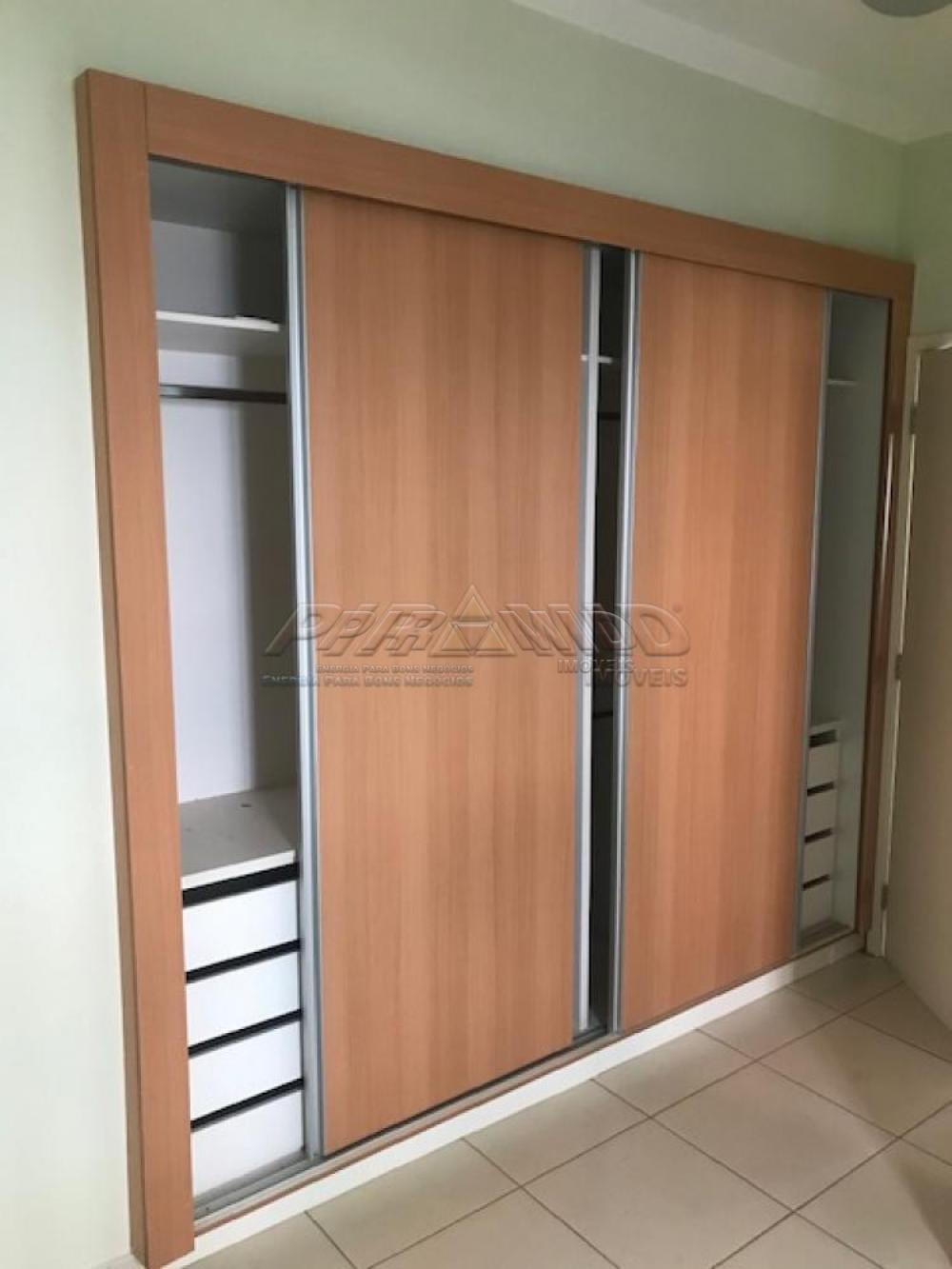 Alugar Apartamento / Padr&atilde;o em Ribeir&atilde;o Preto R$ 1.800,00 - Foto 5