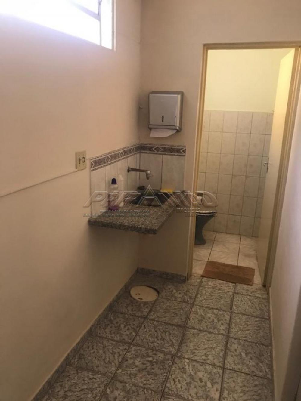 Alugar Comercial / Sal&atilde;o em Ribeir&atilde;o Preto R$ 1.400,00 - Foto 3