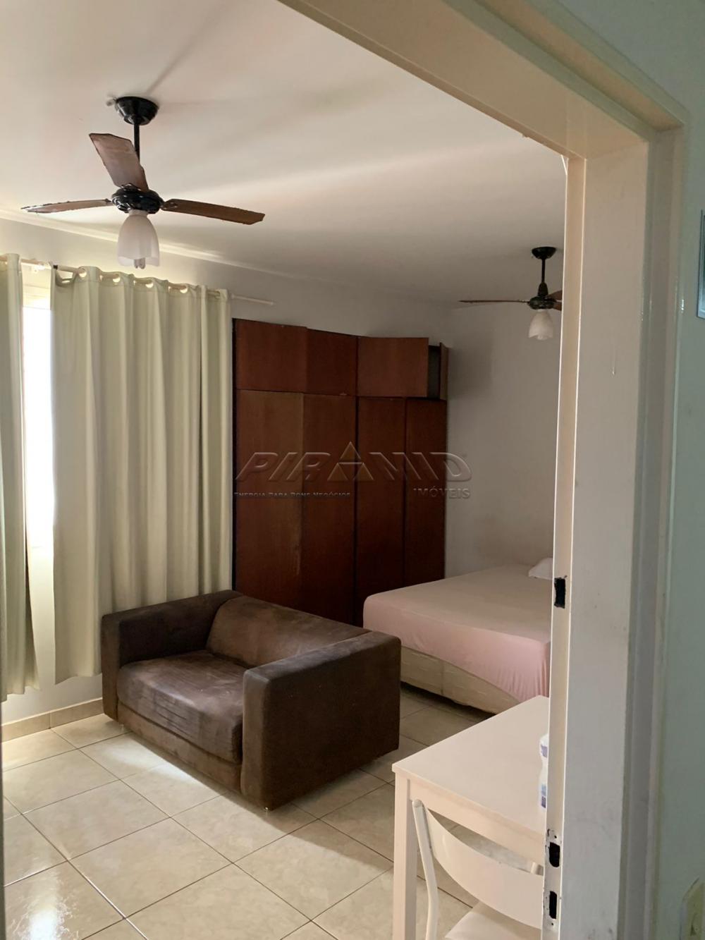 Alugar Apartamento / Kitchnet em Ribeir&atilde;o Preto R$ 1.700,00 - Foto 1