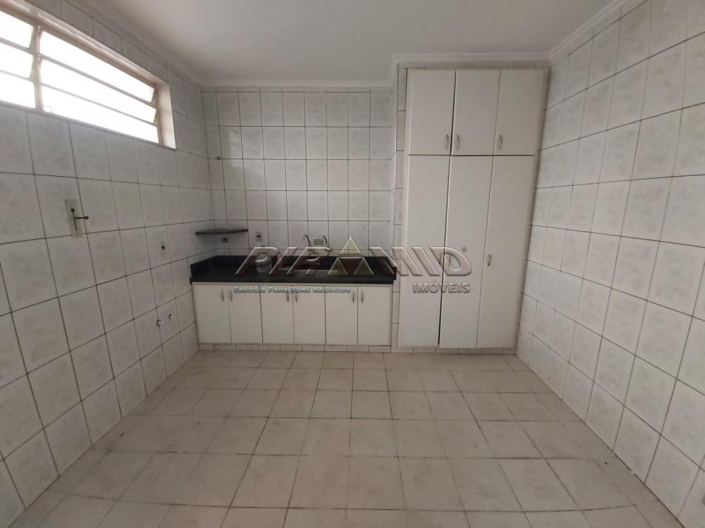 Alugar Casa / Padr&atilde;o em Ribeir&atilde;o Preto R$ 3.000,00 - Foto 18
