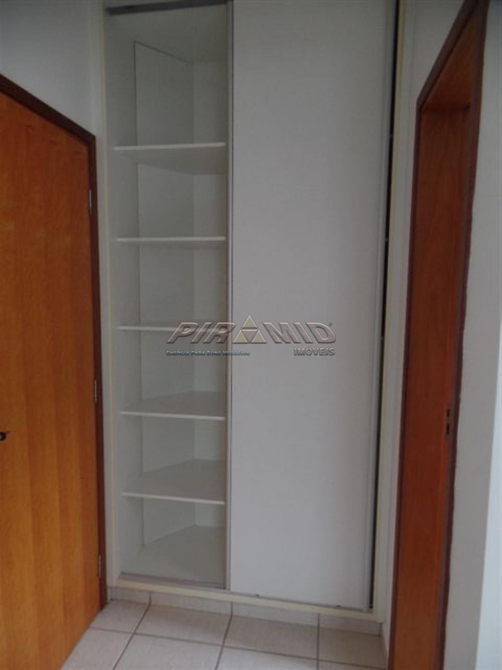 Alugar Apartamento / Padr&atilde;o em Ribeir&atilde;o Preto R$ 1.800,00 - Foto 14