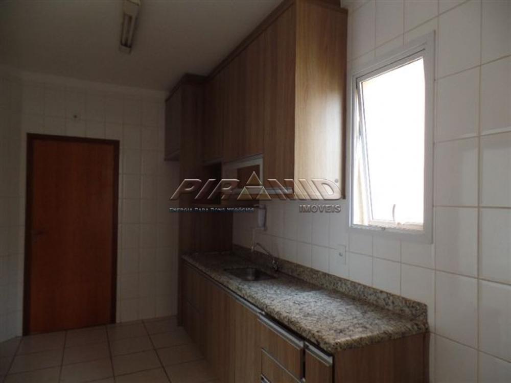 Alugar Apartamento / Padr&atilde;o em Ribeir&atilde;o Preto R$ 1.800,00 - Foto 16