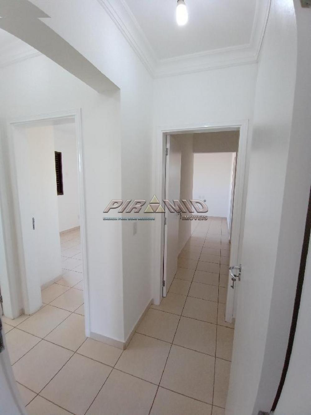 Alugar Apartamento / Padr&atilde;o em Ribeir&atilde;o Preto R$ 1.300,00 - Foto 9