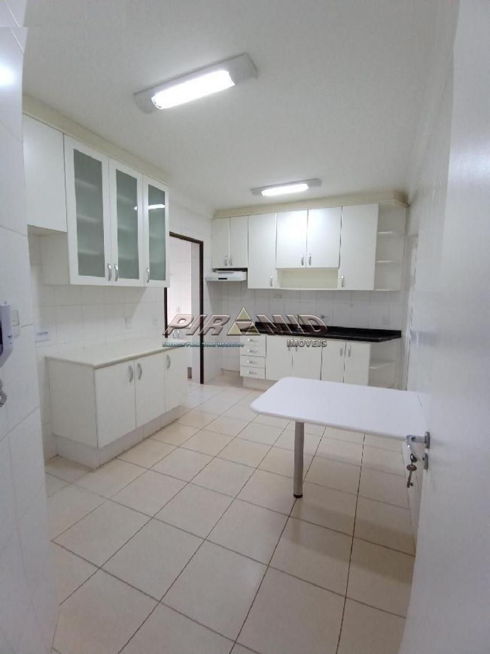 Alugar Apartamento / Padr&atilde;o em Ribeir&atilde;o Preto R$ 1.300,00 - Foto 18