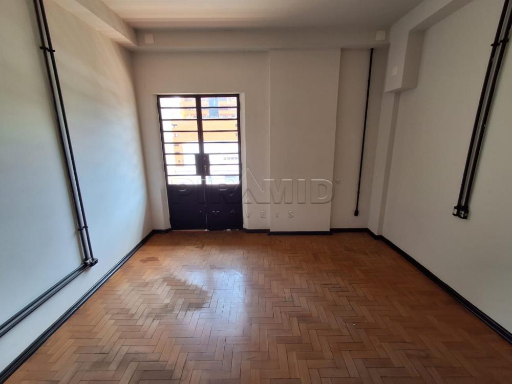 Alugar Apartamento / Padr&atilde;o em Ribeir&atilde;o Preto R$ 1.600,00 - Foto 5