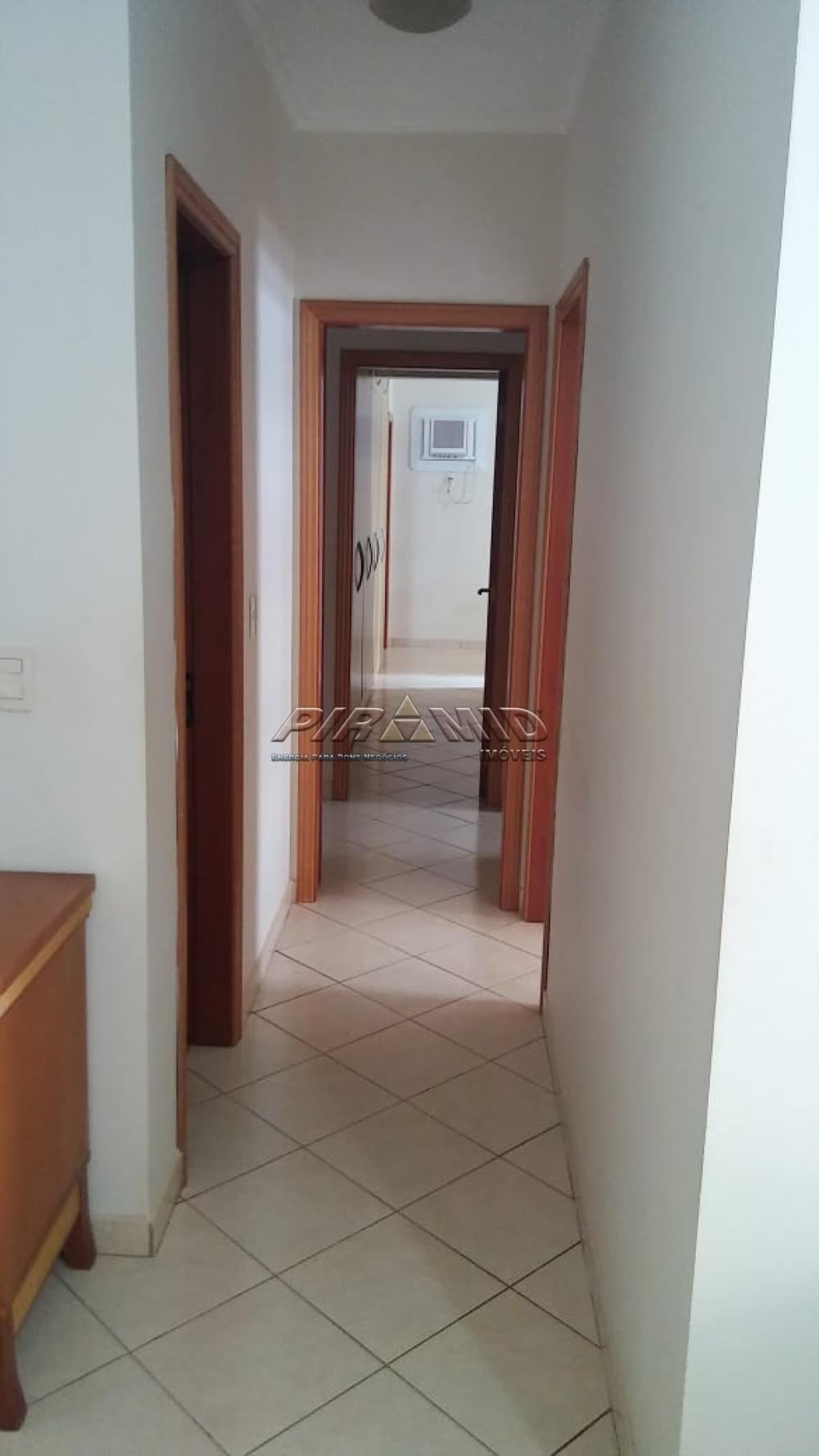 Alugar Apartamento / Padr&atilde;o em Ribeir&atilde;o Preto R$ 2.500,00 - Foto 5