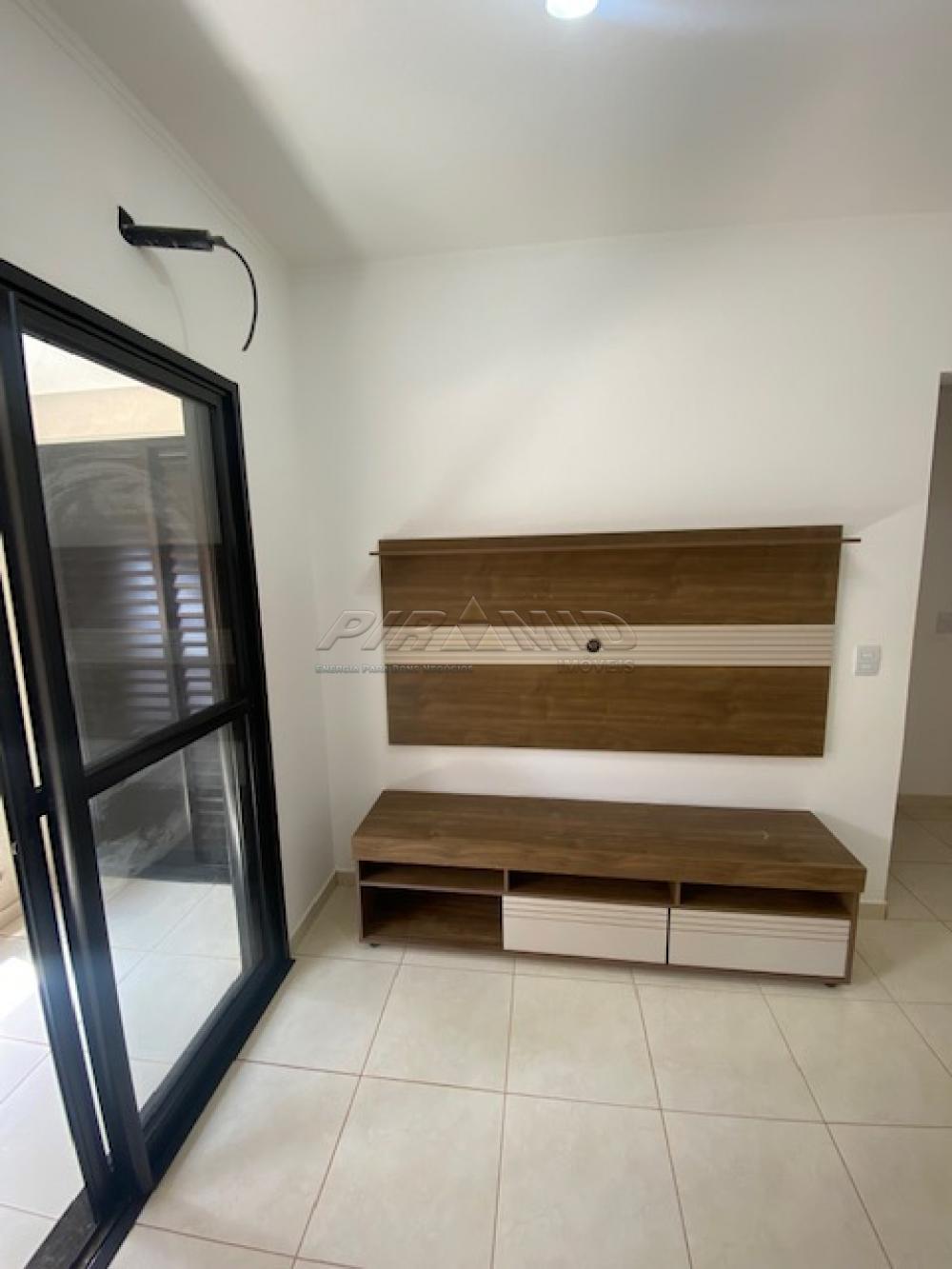 Alugar Apartamento / Padr&atilde;o em Ribeir&atilde;o Preto R$ 1.400,00 - Foto 2