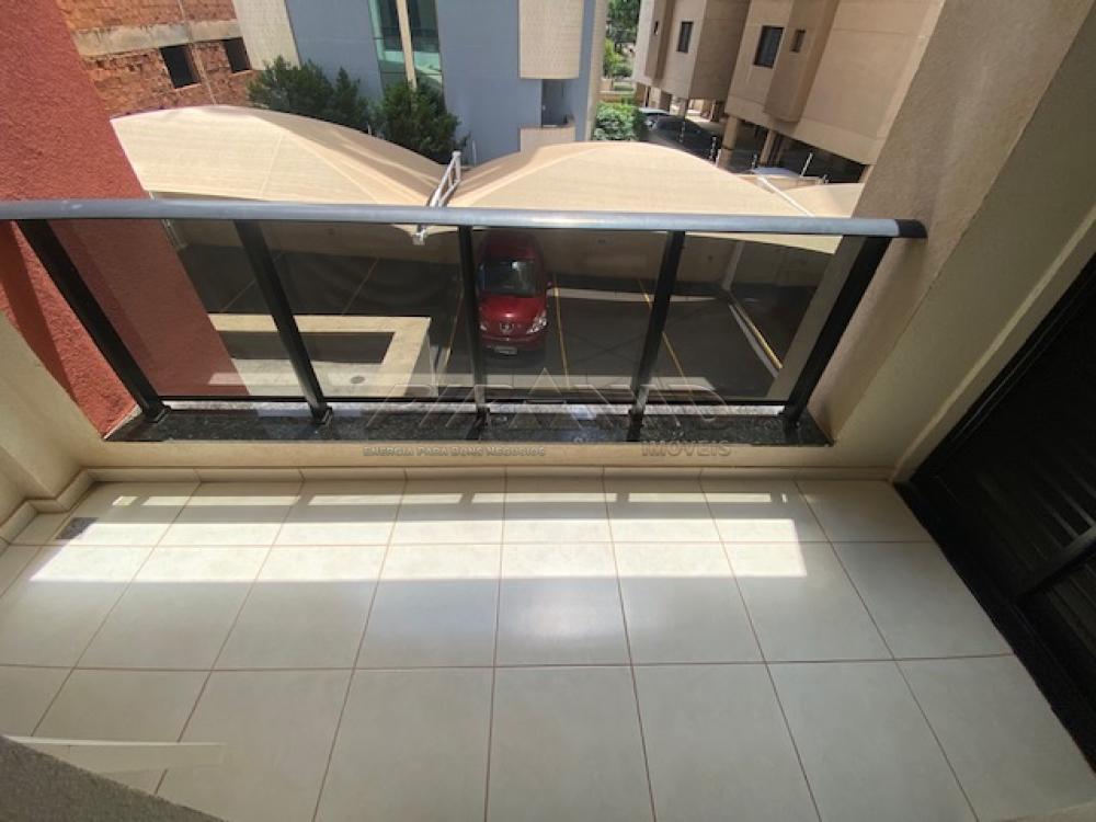 Alugar Apartamento / Padr&atilde;o em Ribeir&atilde;o Preto R$ 1.400,00 - Foto 3