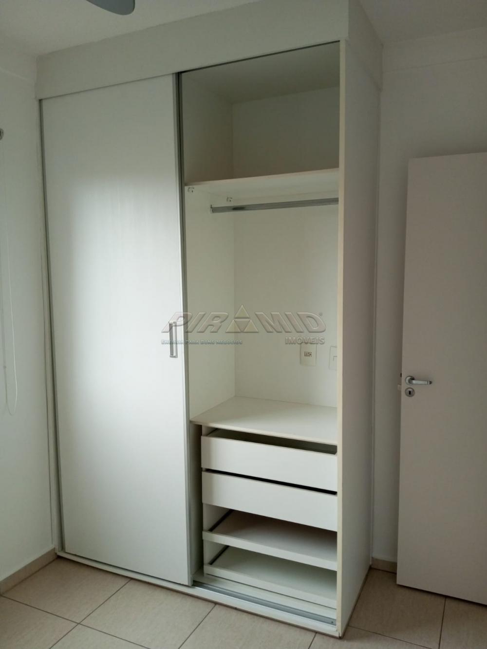 Alugar Apartamento / Padr&atilde;o em Ribeir&atilde;o Preto R$ 1.243,00 - Foto 4