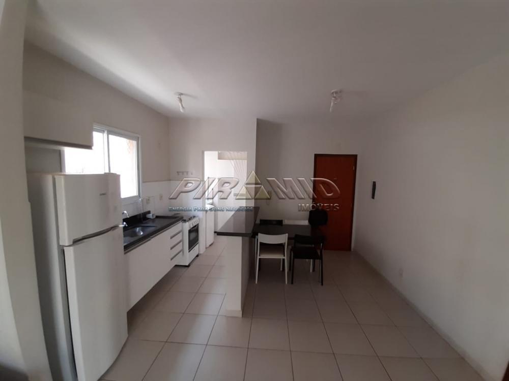 Alugar Apartamento / Padr&atilde;o em Ribeir&atilde;o Preto R$ 1.350,00 - Foto 2