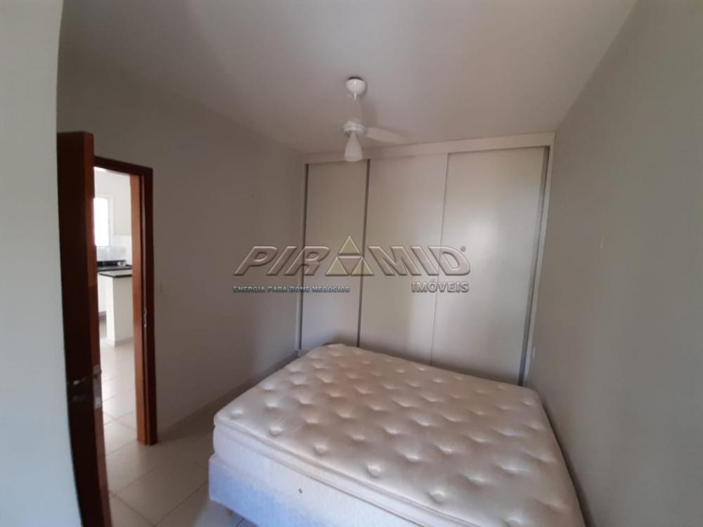 Alugar Apartamento / Padr&atilde;o em Ribeir&atilde;o Preto R$ 1.350,00 - Foto 5